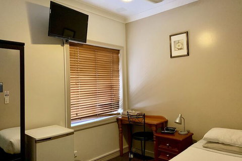 Ashfield Manor - Hotel Gold Coast 7