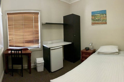 Ashfield Manor - Hotel Gold Coast 4