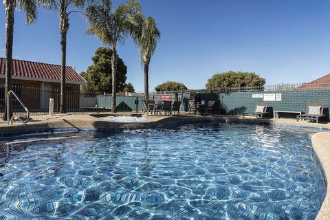 Addison Motor Inn - Hotel Gold Coast 2