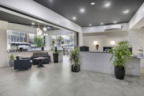 The Metropolitan Springhill - Hotel Gold Coast 0