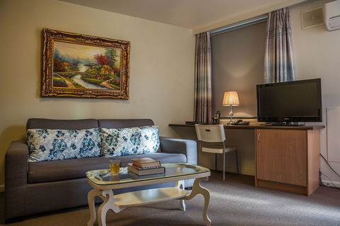 Albert Heights Serviced Apartments - Hotel Gold Coast 4