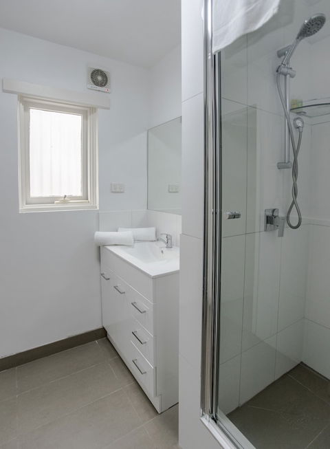 Albert Heights Serviced Apartments - Hotel Gold Coast 2