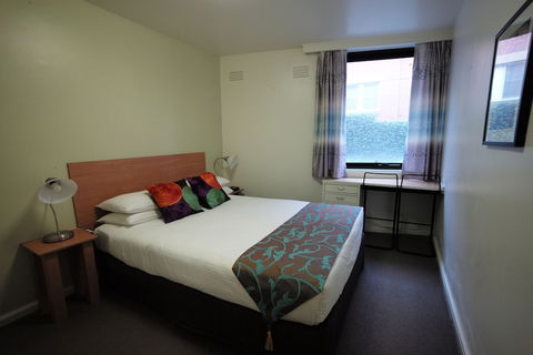 Albert Heights Serviced Apartments - Hotel Gold Coast 6