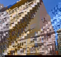 Adelaide Paringa - Hotel Gold Coast