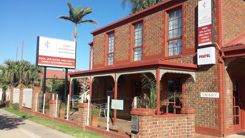 Early Australian Motor Inn - Hotel Gold Coast 0