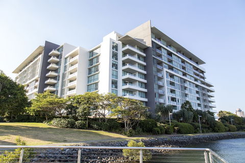ULTIQA Freshwater Point Resort - Hotel Gold Coast 3