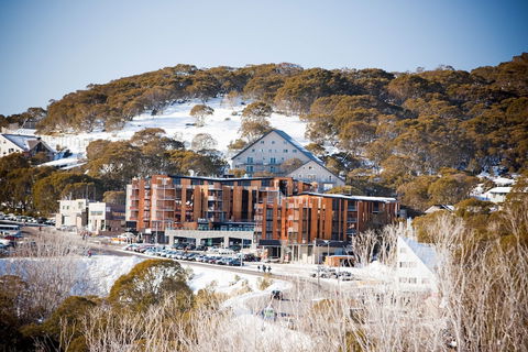 QT Falls Creek - Hotel Gold Coast 2