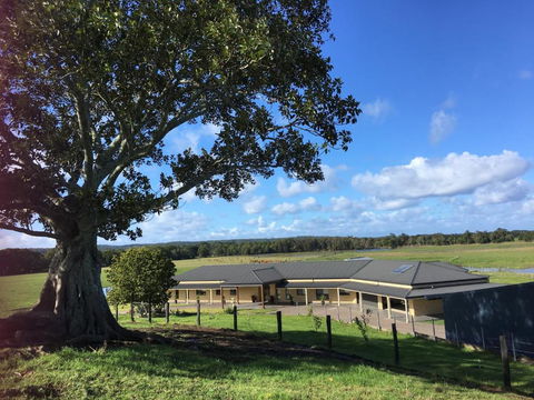 The Glen - Hotel Gold Coast 4