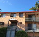 Serenity by the Lake - Hotel Gold Coast