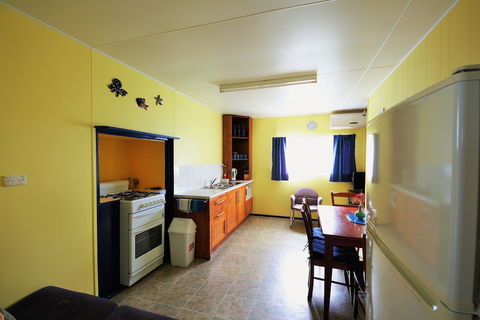 Baudin Beach Apartments - Hotel Gold Coast 6