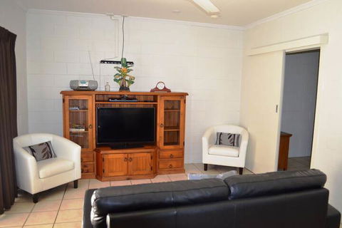 Kurrimine Beach Huts - Hotel Gold Coast 7