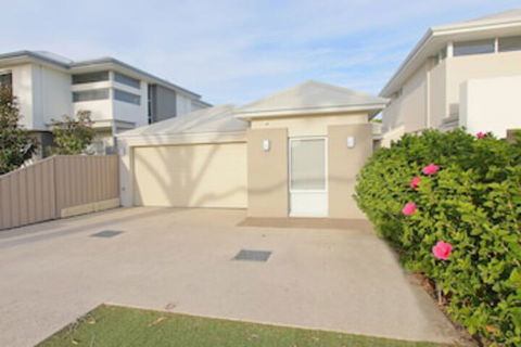 Anastasia Villa - Hotel Gold Coast 0