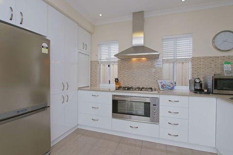 Anastasia Villa - Hotel Gold Coast 7