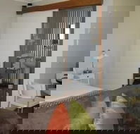 Stone Hut Cottage - Hotel Gold Coast