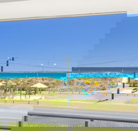 Beach Rd Villas by Rockingham Apartments - Hotel Gold Coast