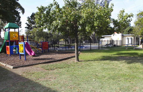 Nagambie Caravan Park & Motel - Hotel Gold Coast 3