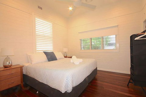 A PERFECT STAY - Cavvanbah Seaside Cottage - Hotel Gold Coast 6