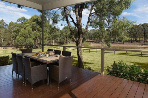 Blue Cliff Retreat - Hotel Gold Coast 3