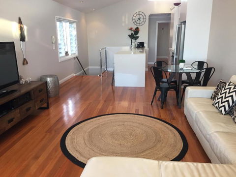 Waterfront Dream Vincentia - Hotel Gold Coast 1