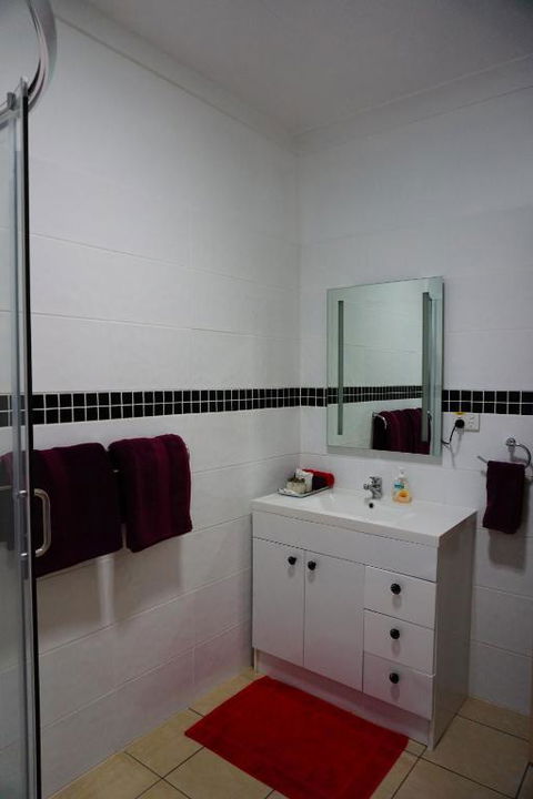 Muswellbrook Northside B & B - Hotel Gold Coast 7