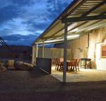 Dug Out B  B Apartments - Hotel Gold Coast