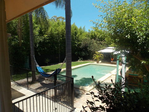 Hidden Oasis - Hotel Gold Coast 3