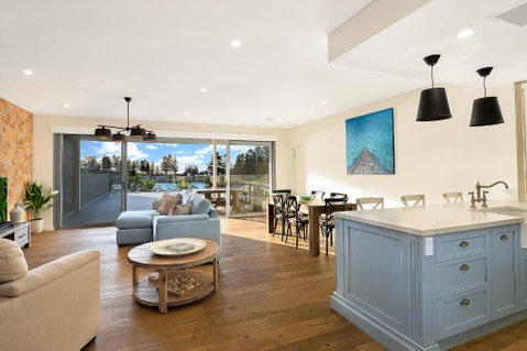 Belle Vue Penthouse At Black Beach - Hotel Gold Coast 5