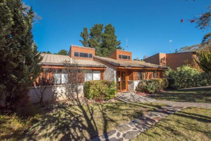 Jindabyne NSW Hotel Gold Coast