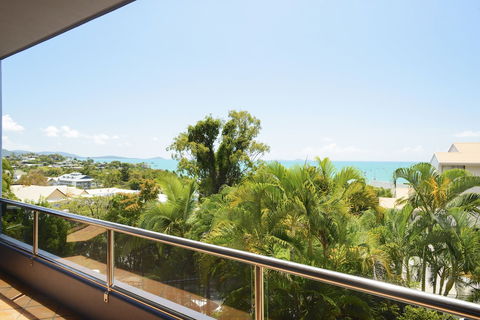 Airlie Harbour 3 Bedroom Apartment - Hotel Gold Coast 1