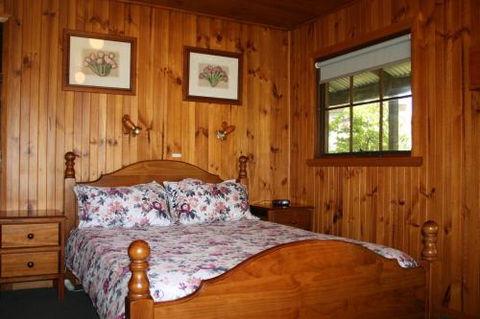 Gaol House Cottages - Hotel Gold Coast 2