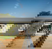 Kirsten Accommodation Parkes - Hotel Gold Coast