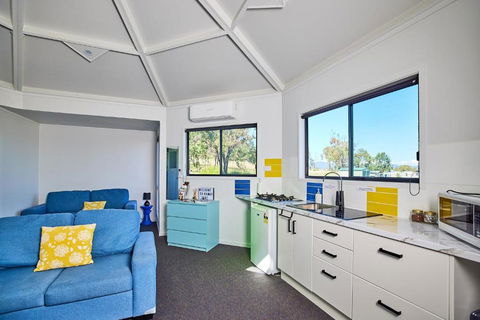 Namar Yurt - Hotel Gold Coast 6