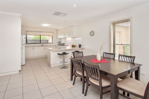 Ulmara 2 - Hotel Gold Coast 4