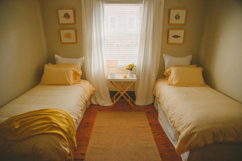 Apple Cottage Orange NSW - Hotel Gold Coast 6