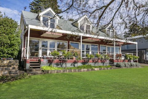 JOHANSSONS PERCH No. 3 - Hotel Gold Coast 0