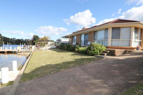 Fishermans Delight Waterfront - Hotel Gold Coast 4