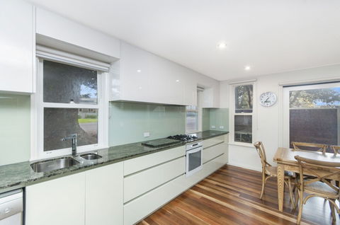 JOHANSSONS PERCH COTTAGE - Hotel Gold Coast 4