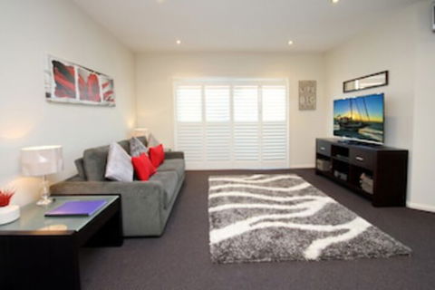 Pacific Blue Apartment 258 265 Sandy Point Road - Hotel Gold Coast 0