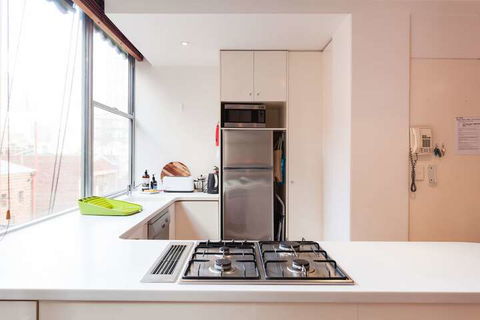 BENJAMIN, 2BDR Melbourne Apartment - Hotel Gold Coast 2