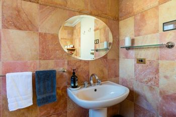 Bronte Beach House - Hotel Gold Coast 3
