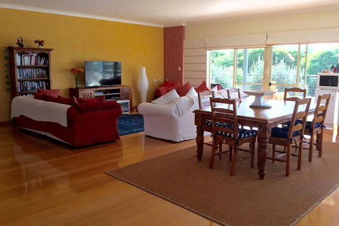 Novaks Place - Hotel Gold Coast 3