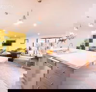 Euphoria House - Hotel Gold Coast