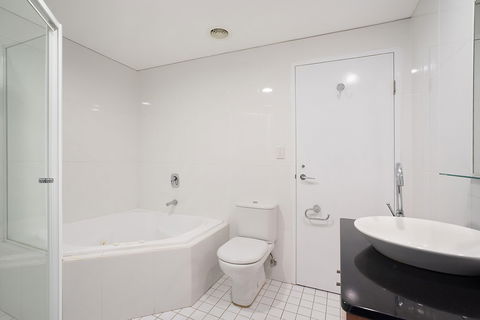 Beau Monde Apartments Newcastle - Boulevard Apartments - Hotel Gold Coast 1