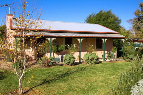 Rubys Cottage - Hotel Gold Coast 2
