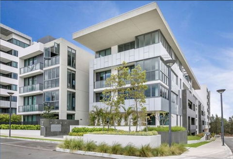 The Elegant Designer Home - Hotel Gold Coast 1