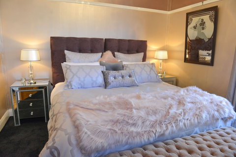 Chatelaine Valley Views - Hotel Gold Coast 2