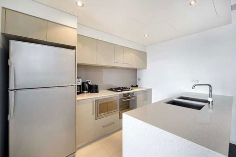 Astra Apartments Sydney - George St - Hotel Gold Coast 2