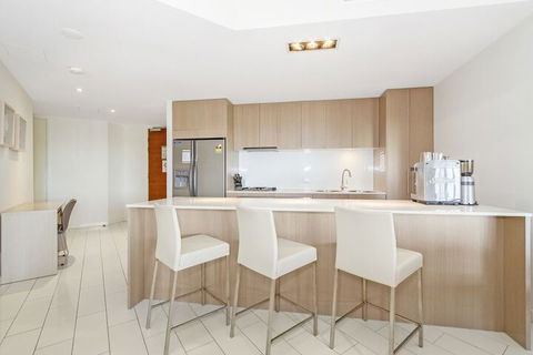SEA CULTURE 1110 - Hotel Gold Coast 4