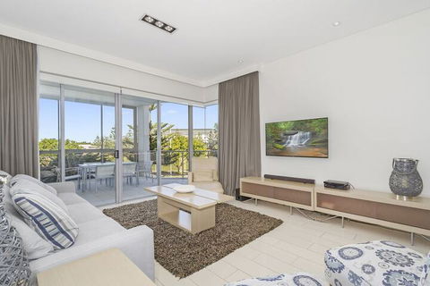 SEA CULTURE 1110 - Hotel Gold Coast 3