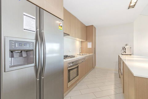 SEA CULTURE 1110 - Hotel Gold Coast 2